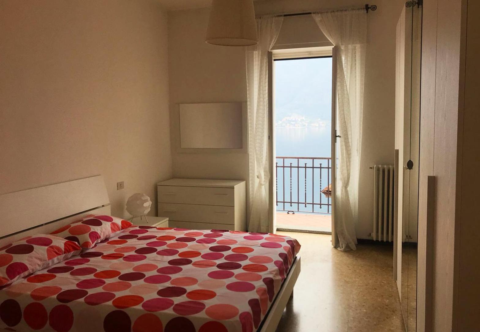 The Romantic Village House - Apartments With Lake View Colonno Bagian luar foto