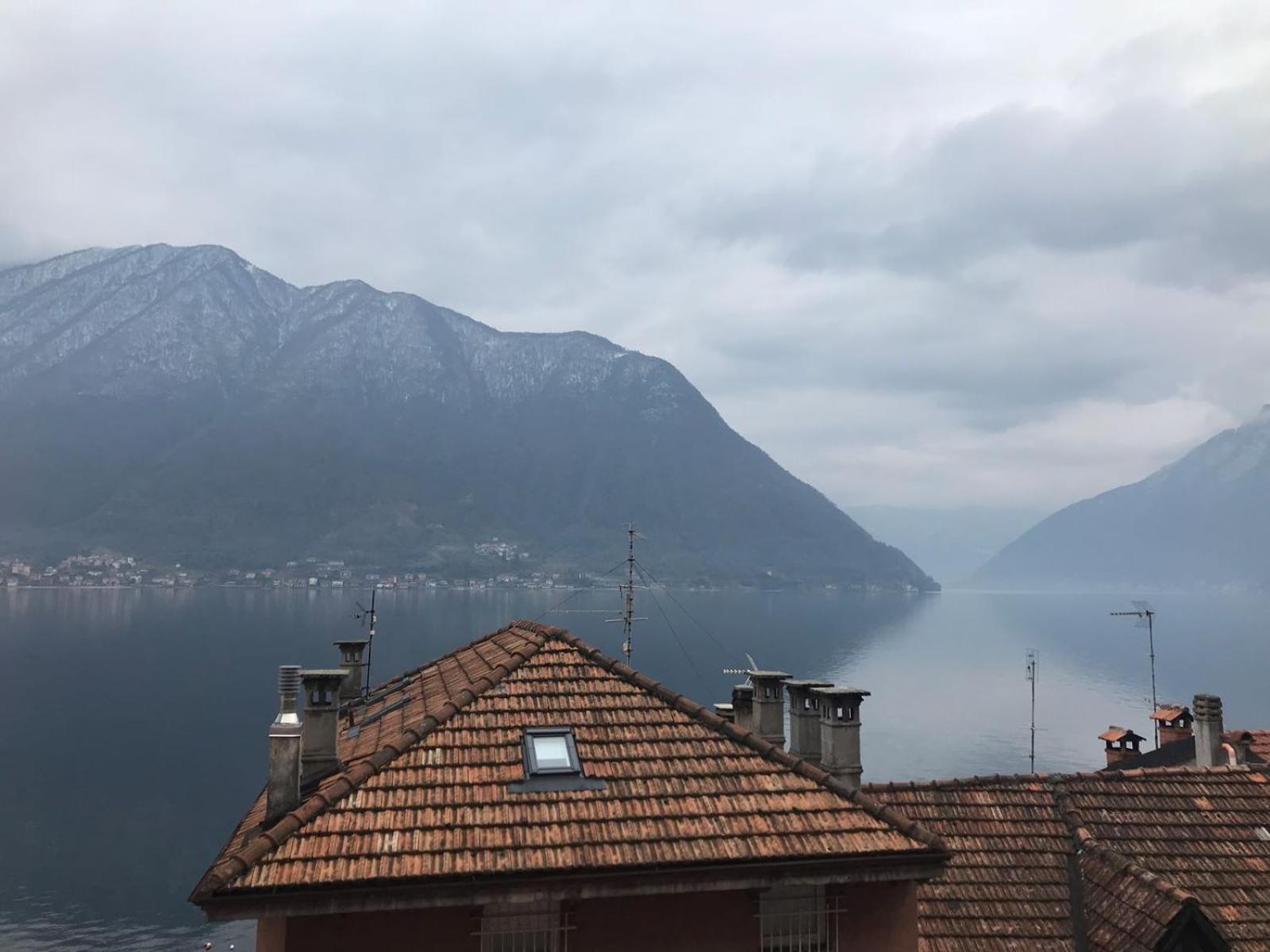 The Romantic Village House - Apartments With Lake View Colonno Bagian luar foto